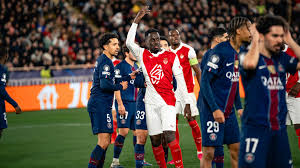 AS Monaco lose the first leg with 10 men against PSG