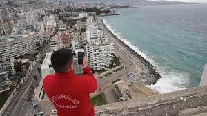 ¡Alerta Roja! Evacúan Urgente la Costa de Chile por Tsunami 🌊 - Imagen principal del artículo