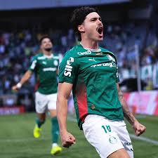 Além de Maurício: os brasileiros que podem jogar a Copa por outro país