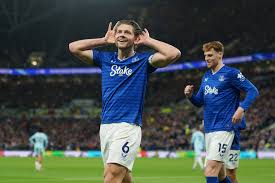 Dwight McNeil's Emotional Response After Everton Transfer Collapse