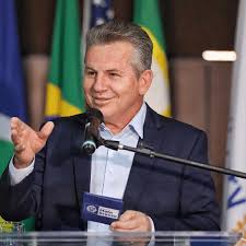 Tensão na Direita: Governador Detona Eduardo Bolsonaro! 🔥