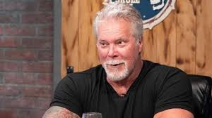 Kevin Nash apologizes for offensive remark about Je’Von Evans, deletes post