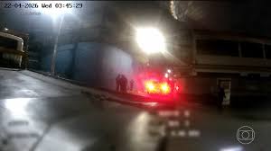 Imagens exclusivas de câmeras corporais mostram PMs monitorando empresário antes de morte na Pavuna