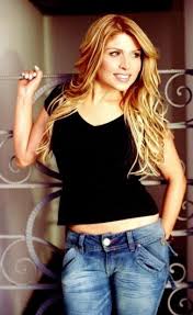 Resultado de imagem para adryana ribeiro