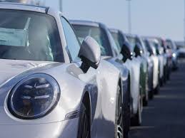 Trump announces 25 percent tariffs on European Union cars, trucks