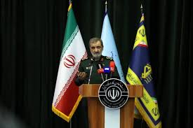 محسن رضایی: در نامه ترامپ به رهبری بحث موشک مطرح نیست/ هشدار در خصوص حمله احتمالی اسرائیل به ایران