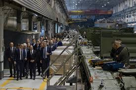 Russia’s War Boom Masks an Economic Implosion