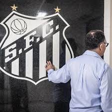 Em colapso financeiro, Santos pode perder atletas para times do Brasileirão