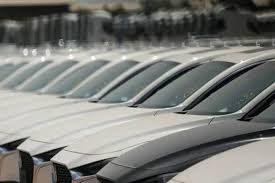 ثبت نام خودرو وارداتی