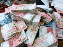 Hasil gambar untuk uang