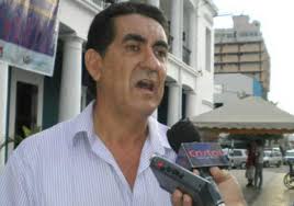 El diputado cruceño Rubén Darío Rojo (CN) negó que Santa Cruz haya sido beneficiada con la Ley de distribución de escaños, ya que el departamento debería ... - PN08102013202544