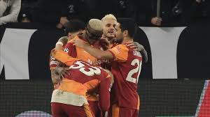 Galatasaray, tarihinde 11. kez "Devler Ligi"nde son 16'da