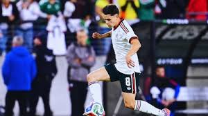 Álvaro Fidalgo SE AFERRA a triunfar en el Real Betis: ‘No es fácil, es un equipo de CHAMPIONS’