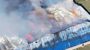 Explosión en Ezeiza: ¿Qué causó el impactante incendio industrial?