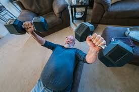 Strength training in older adults promotes long-lasting muscle strength, study reveals - 1