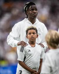 Vinicius Jr - Vinicius Jr added a new photo — at Bernabéu.