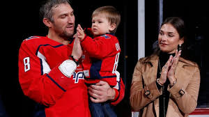 Alex Ovechkin Ties Gretzky's NHL Goal Record: A Look at the Man and the Milestone