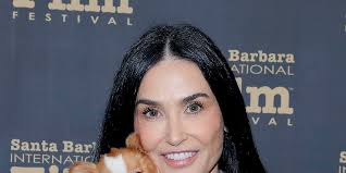 Demi Moore Is Nearly Unrecognizable With Edgy Bob at Milan Fashion Week