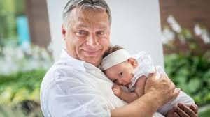Orbán Viktor eightogatói (@orbanviktorttamogatom) - Photos ...