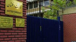 خروج موقتی کارکنان سفارت بریتانیا از ایران؛ چین و کانادا از شهروندان خود خواستند ایران را ترک کنند