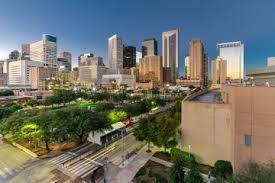 ¡Houston en Alerta! ¿Tormentas a la Vista? Prepárate Para el Clima - Imagen principal del artículo