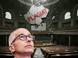 Când cade un tavan în capul Școlii