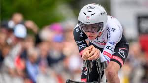 Tadej Pogacar battu pour la 2e fois de l’année : le champion du monde termine 6e du prologue du Tour de Romandie, Dorian Godon victorieux