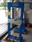 Pressa per officina meccanica usata