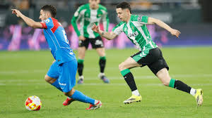 Así le fue a Álvaro Fidalgo en su debut con el Real Betis