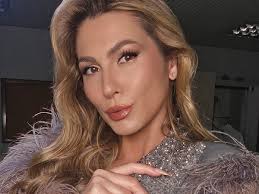Lívia Andrade abre o jogo sobre retorno ao Carnaval: "Hora certa"