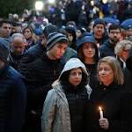 Pittsburgh synagogue suspect charged mourns