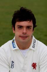 Michael Kenneth Munday. Batting and fielding averages - 101282.1
