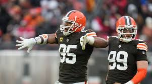 Browns: Garrett looks to set NFL single-season sack record against Bills’ Allen