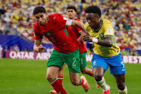 Ibrahimović afirma que capitão de Marrocos deveria ser expulso contra o Brasil