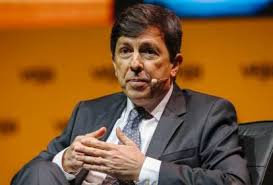 Fundador do Novo ironiza Zema em sabatina da Globo: ‘Não aparecer é q melhor’