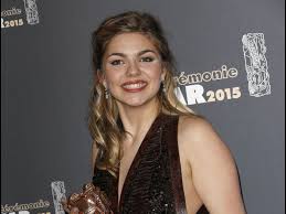 Résultat de recherche d'images pour "image de louane"