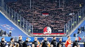 Live Eredivisie | Heerenveen en Feyenoord van start in ijskoud Friesland