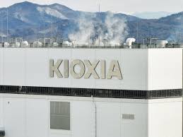 キオクシアが「配当株」になる日 割安日本からの脱却促す契機に