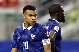 Kylian Mbappé retorna à franquia EA Sports FC como estrela da capa do jogo