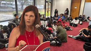 Lt. Gov. Evette responds to student protest over commencement speaker role
