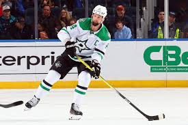 Jamie Benn Undergoes Surgery for Collapsed Lung