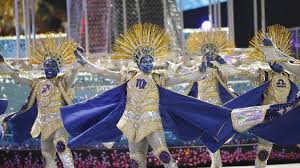 Rosas de Ouro mira nas estrelas e estuda a astrologia na avenida
