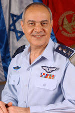 Shmuel Keren — Director of Development of Weapons Systems Infrastructure Maj. Gen. (Res.) Yossi Beinhorn — Defense Establishment Comptroller - 150pxdanhalutz069ja