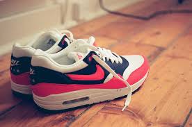 Résultat de recherche d'images pour "photo de profil facebook swag casquette"