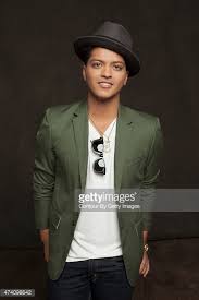 Billedresultat for bruno mars trilby