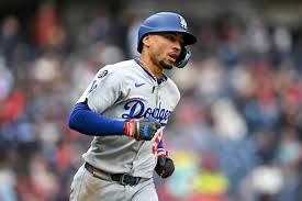Mookie Betts Returns to Dodgers Lineup After Toe Fracture