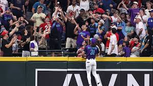 Diamondbacks en Crisis: Phillies Complican su Camino a Playoffs - Imagen principal del artículo