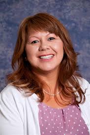 Valerie Aragon. PASCO, WA - The Principal at Twain Elementary School in Pasco has been named the 2014 Distinguished Elementary School Principal of the Year ... - 24482425_SA
