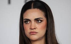 Andrea Chávez se va del Senado para buscar gubernatura