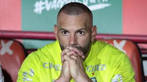 Carlos Miguel, Weverton ou Lomba? Abel responde sobre disputa no Palmeiras e surpreende: 'Se tiver que não abdicar de um, é dele'